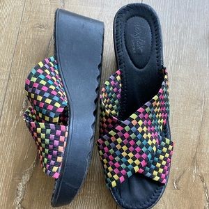 🌻 3/$20 Dexflex Sport Multicolor Sandal Wedges